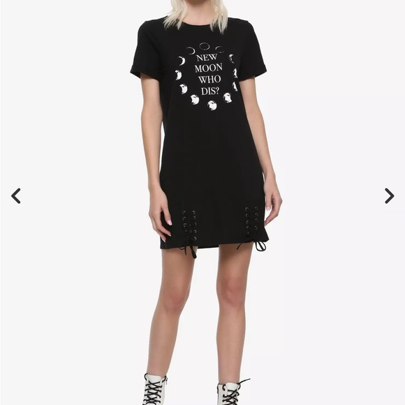 Hot Topic Dresses & Skirts - New Moon Who Dis? Lace Up Dress